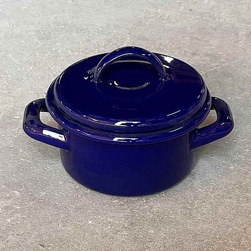 Tencerede fazla kalan gıdayı buzdolabına kaldırma aşamasında üstüne az miktar sıvı yağ dökerseniz gıda mini tencere tabanına yapışmayacak ve tekrar ısıtma aşamasında yağ sayesinde kolaylıkla pişecektir. Ayrıca temizlenmesi aşamasında da kolaylık sağlayacaktır.