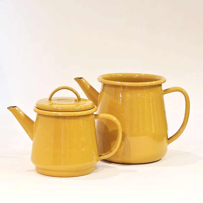 Sarı renkli emaye çaydanlık takımı